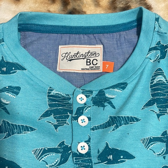 Boys Henley T-shirt - Picture 2 of 3